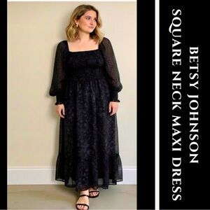 ✨️Betsey Johnson Black Square Neck Maxi Dress✨️